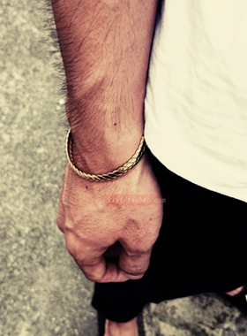 欧美风土豪金钛钢日韩版潮人手镯