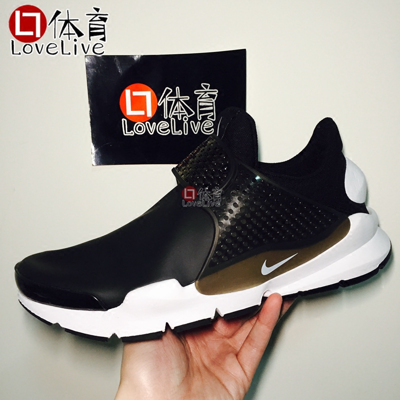 LoveLive体育Nike Sock Dart 耐克男女黑白袜子潮流跑鞋 896446-001 9114041