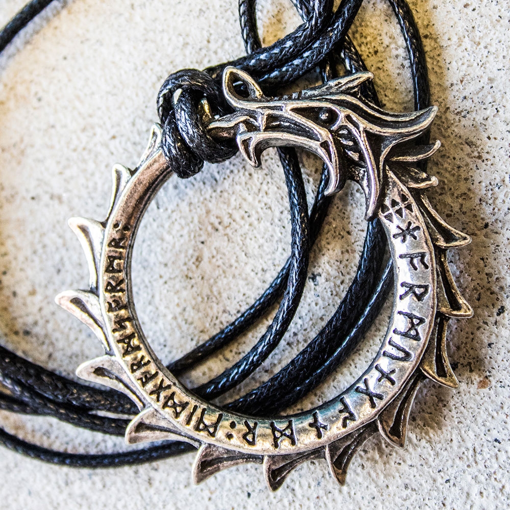 alchemy gothic p774 jormungand耶梦加得他是龙哥特摇滚项链