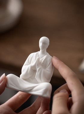 中式禅意无相佛陶瓷人物小和尚客厅书房玄关办公室桌面装饰工艺品