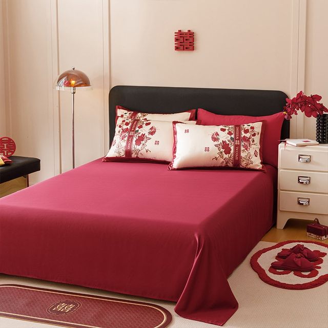 New Chinese wedding four-piece set red printed quilt cover accompanied by F wedding room bedding wedding cotton bed sheet