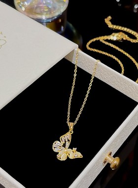 轻奢小众b蝴蝶项链女百搭高级感锁骨链颈链气质网红简约吊坠饰品