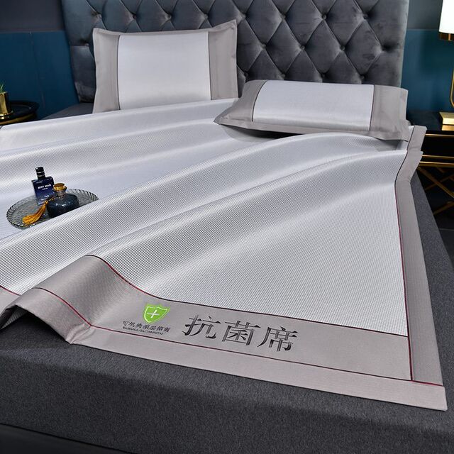 Summer mat ice silk mat can be used for water washing machine washable bed cover three-piece set student dormitory single V folding sheet mat