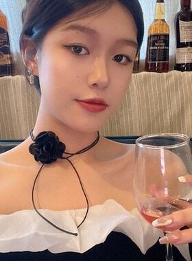 现货暗黑玫瑰花chokeqr颈链女甜酷辣妹风锁骨链ins轻奢小众高级感