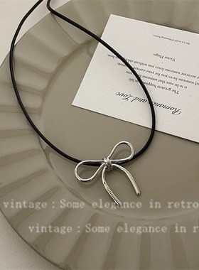 金属蝴蝶结皮革项j链女设计感小众复古个性百搭简约气质锁骨链颈