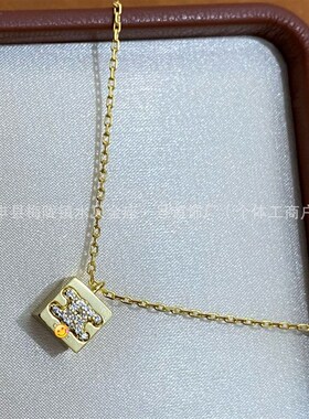 赛家新款骰子凯旋门镶钻金色网红爆款细锁骨链女气U质高级时尚项
