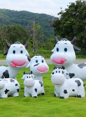 户外大型卡通奶牛雕塑农场牧场仿真动物摆件幼儿园景区草坪装饰品