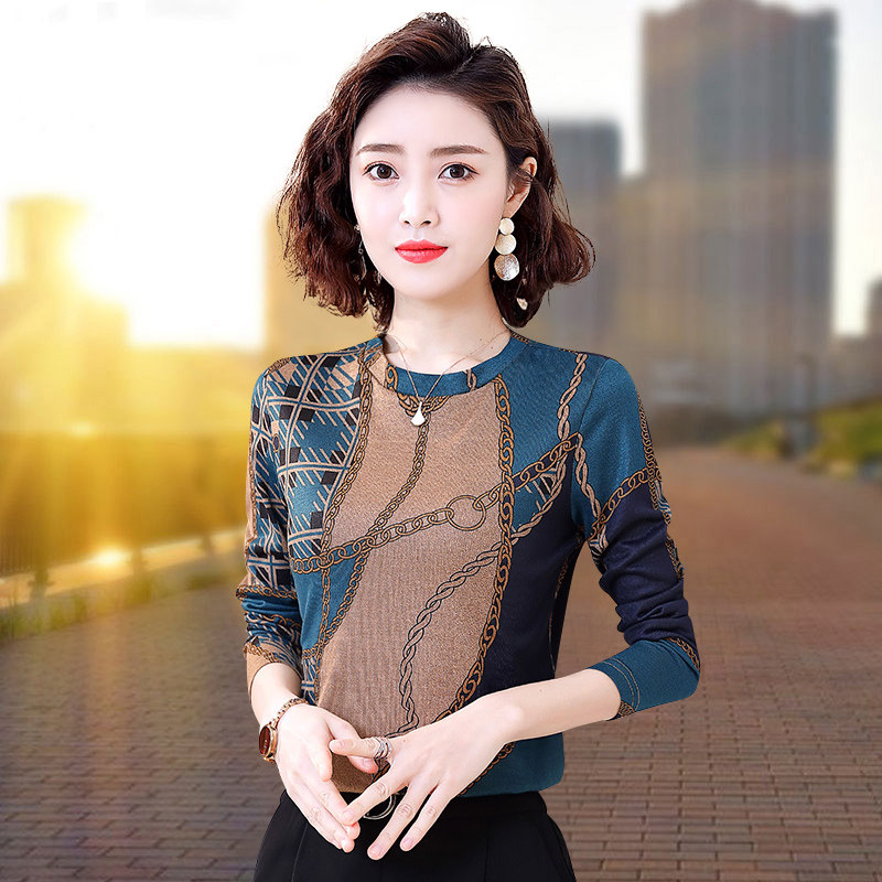 打底衫女妈妈洋气长袖圆领t恤2021年H春秋新款百搭中年上衣弹力潮