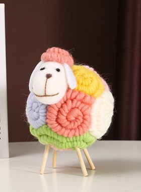 羊摆件客厅轻奢电视柜酒柜卡通爱心羊小公仔网红儿童小孩房装饰品