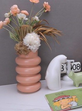 E-Pin逸品 软装样板房儿童房书桌摆件装饰卡通兔子小孩房间饰品