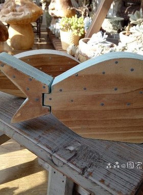 外贸出口美式乡村实木做旧彩绘尾巴可动原木小鱼创意家居装饰摆件