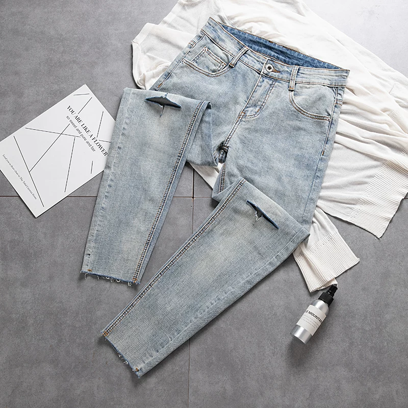 Summer trend elastic jeans, trousers