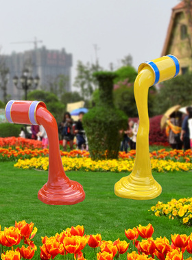 户外创意油漆桶玻璃钢雕塑花园林景观装饰商场公园V彩绘颜料桶摆