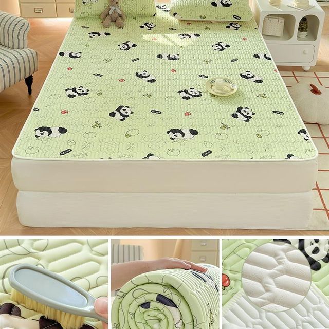 Ice silk mat cool mattress and fittings style summer Class A 2025 new D three-piece set student dormitory bed sheets can be machine washed