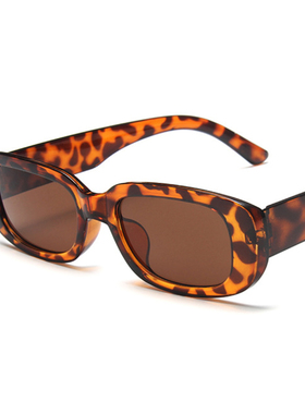 热销New Fashion Vintage Sunglasses Woman Brand Designer Retr