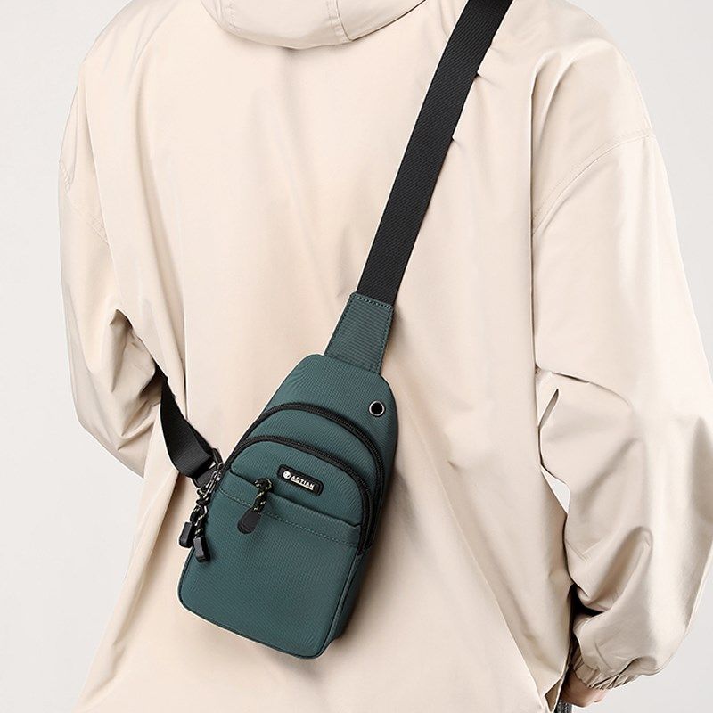 男士胸包迷你小背包时尚简约手机包休闲单肩小包包牛津布斜挎包男,淘宝优惠券,粉丝福利购,淘宝优惠卷