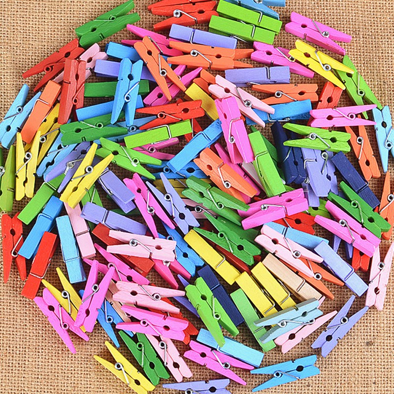 推荐50pcs Colorful Mini Wooden Clothes Photo Bags Pegs Pin C - 图1