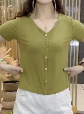 冰丝短袖T恤女夏季大码中老年v领妈妈装洋气上衣百搭针织打底衫潮