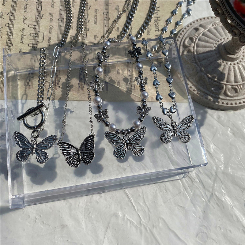 推荐Goth Butterfly Pearl Beads Pendant Chain Choker Necklace - 图0