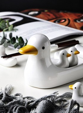 家用小白鸭筷子托创意筷枕可爱陶瓷餐具日式厨房卡通兔子筷托摆件