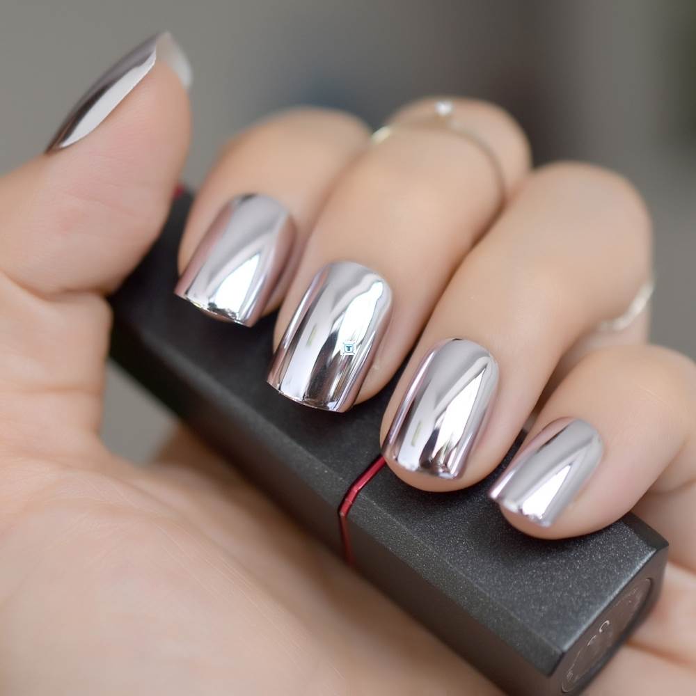 推荐Shiny Punk Style Metallic Light Purple False Fake Nails - 图2