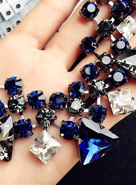 项链锁骨链d女配饰时尚百搭大气连衣裙配饰蓝色水晶韩版短款简约