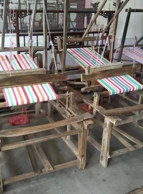 老织布机民俗怀旧老物件木质织布机民宿景区收藏影视道具装饰摆件