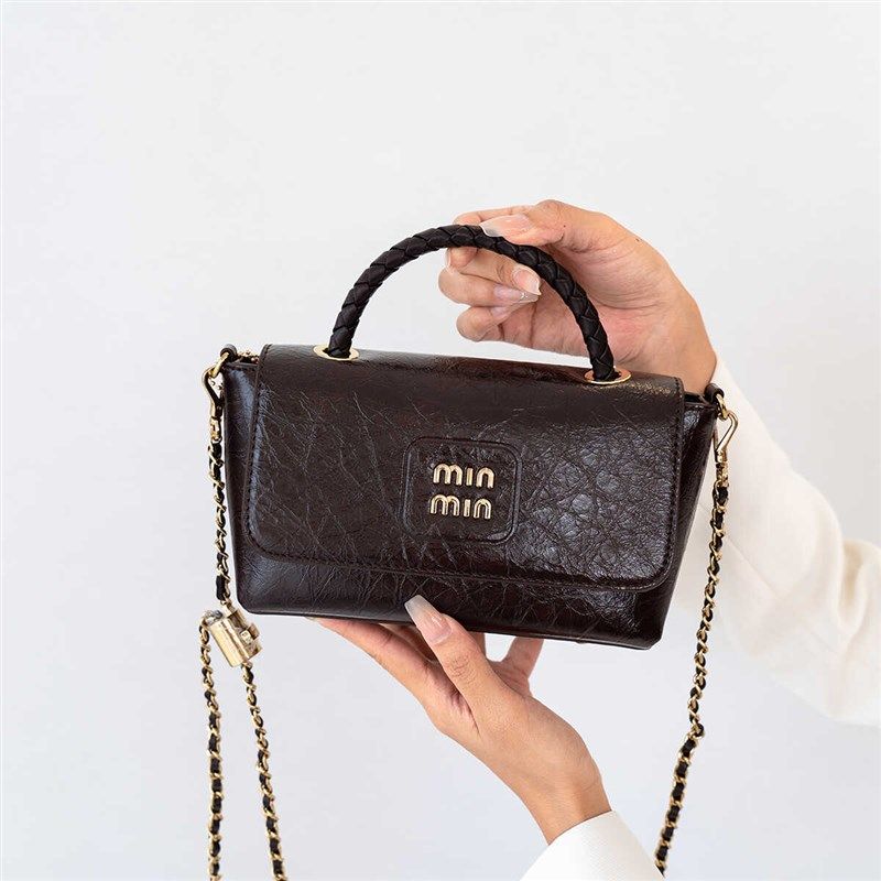 小众时尚小方包女2024新款爆裂纹亮面高级感手提单肩包链条斜挎包,淘宝优惠券,粉丝福利购,淘宝优惠卷