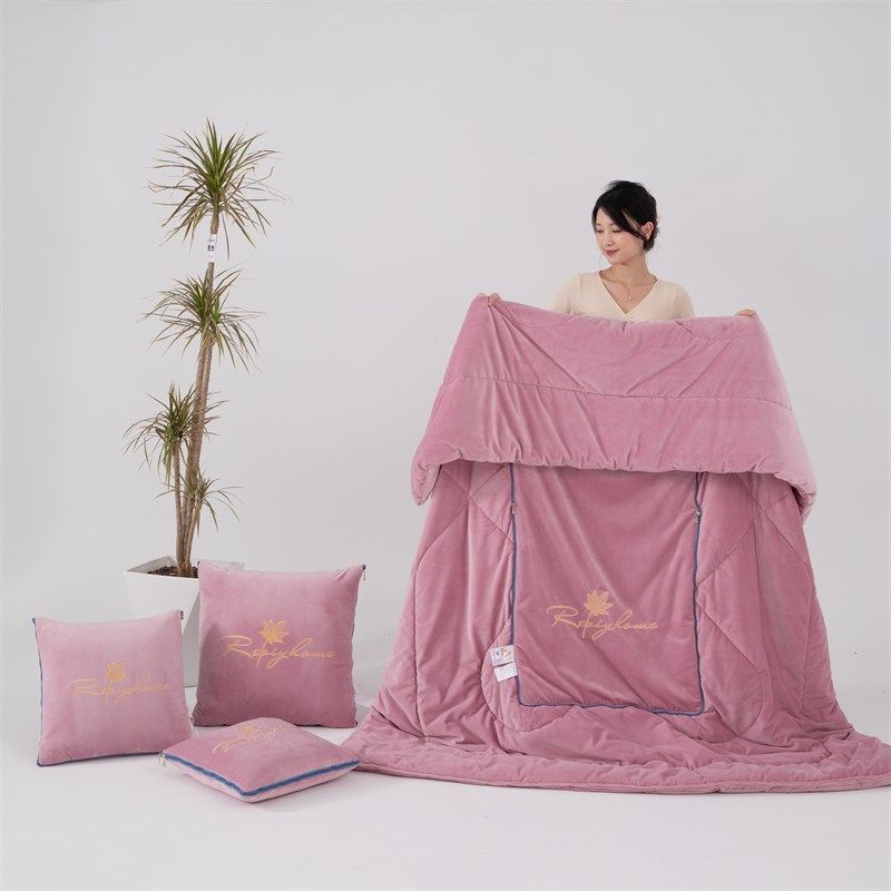 加厚婴儿绒抱枕被子两用车载靠垫枕头被办公室沙发午睡空调被,淘宝优惠券,粉丝福利购,淘宝优惠卷