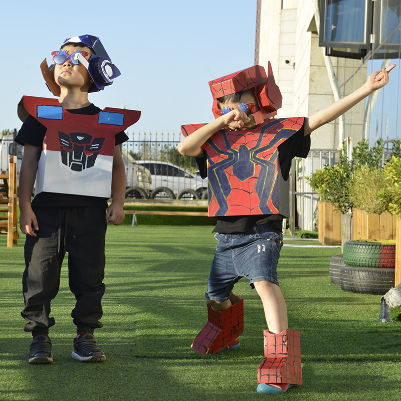 推荐机器人服装幼儿园纸箱铠甲手工制作材料儿童可穿戴纸板礼物玩 - 图1
