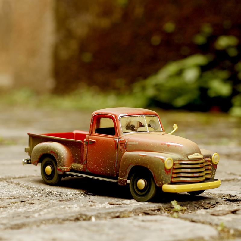 Rusty Chevrolet Pickup