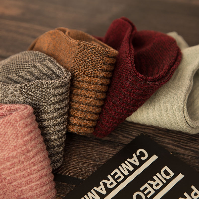 春秋款纯色男士防臭吸汗ins中筒袜 茜格米短袜