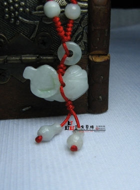 属鼠人项链天然翡翠吊坠