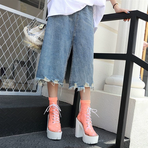 Обувь на платформе, высокие короткие сапоги, популярно в интернете, 2020