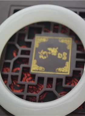 冰透窄版阿富汗白玉圆条手镯