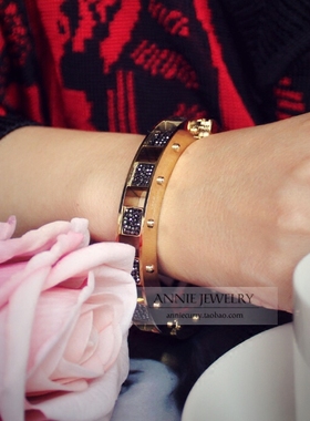 独立设计师品牌lele之作黑色方形