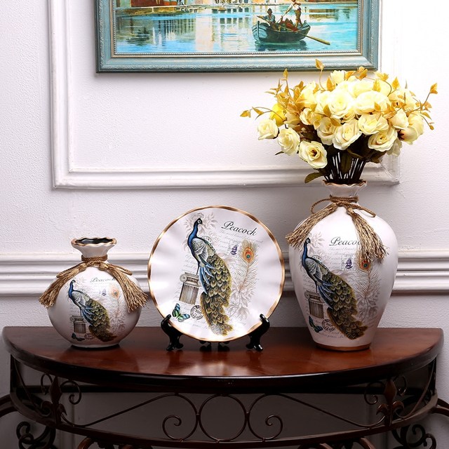 Three-piece set of American vase and ancient vase for entryway