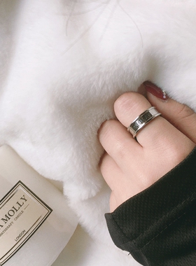 原宿风光面银色字母饰品食指环