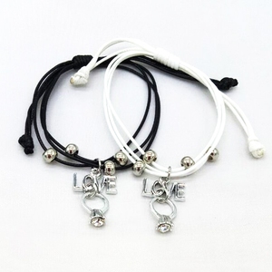 日韩版简约原宿风情侣手链