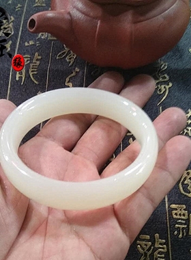 新疆天然白色玉石A货开运手镯