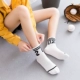 Mùa hè mới vớ Hàn Quốc nữ thể thao kỹ thuật số vớ thủy triều Hàn Quốc vớ trượt ván đại học hoang dã vớ gió thủy triều - Vớ hàng tuần tất nam cao cổ Vớ hàng tuần