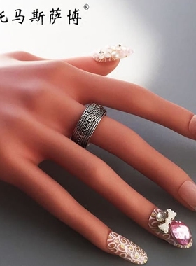 托马斯萨博铆钉镀银朋克风指环