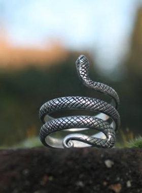 嬉皮个性礼物动物卷曲蛇可调戒指