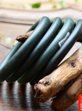 新疆和田玉配证书手镯