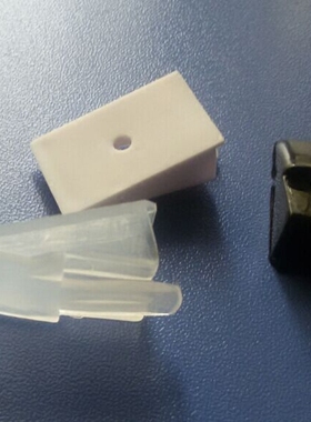 长方形支撑架塑胶小戒指