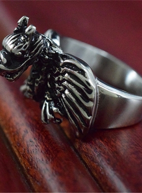 复古钛钢龙图腾戒指