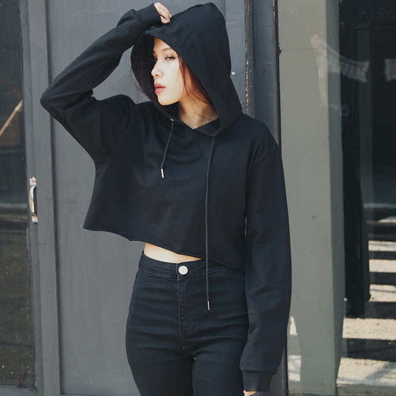 超火短款卫衣女薄2018新款女露脐上衣春秋连