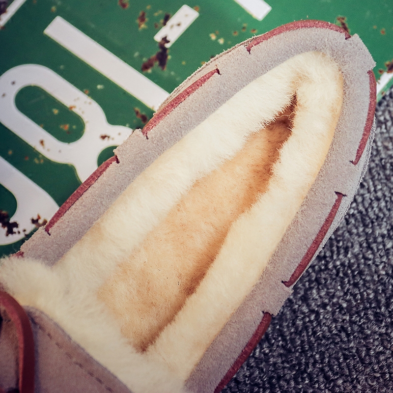 2023秋冬季原宿真皮豆豆鞋女加厚加绒毛毛社会平底孕妇一脚蹬棉鞋 - 图1