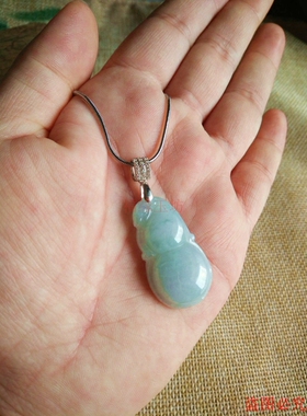 A货翡翠男女款缅甸玉器葫芦吊坠