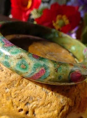 菊花石舒俱来碧玺金丝玉红绿宝